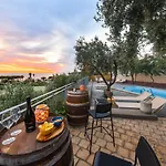 Διαμέρισμα Pietra *