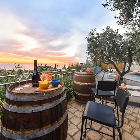 Apartment Pietra